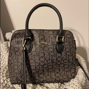 Calvin Klein crossbody purse